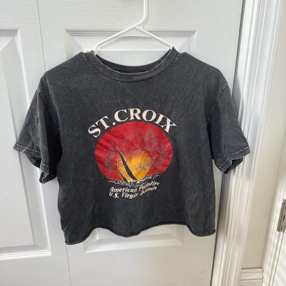 St. Croix Cropped Graphic Tee